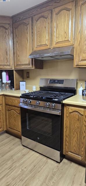 1661 Minnesota St, Fairfield CA: https://media.crmls.org/mediaz/056a7255-2f05-448a-a609-29cb2201140d.jpg