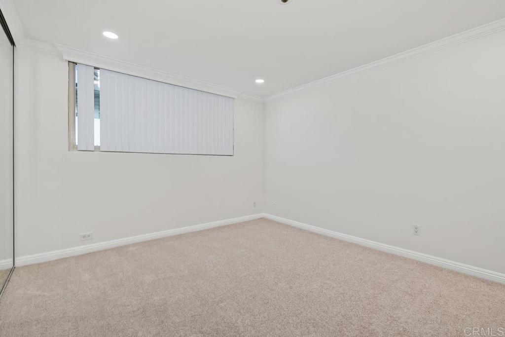 3939 Illinois Street - photo 10