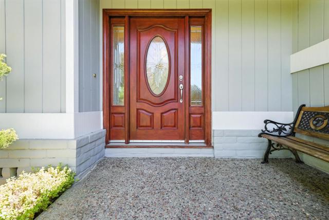 5529 Feather Court, Castro Valley CA: https://media.crmls.org/mediaz/056bb648-13e6-43f6-ad63-7f3ebceca90f.jpg