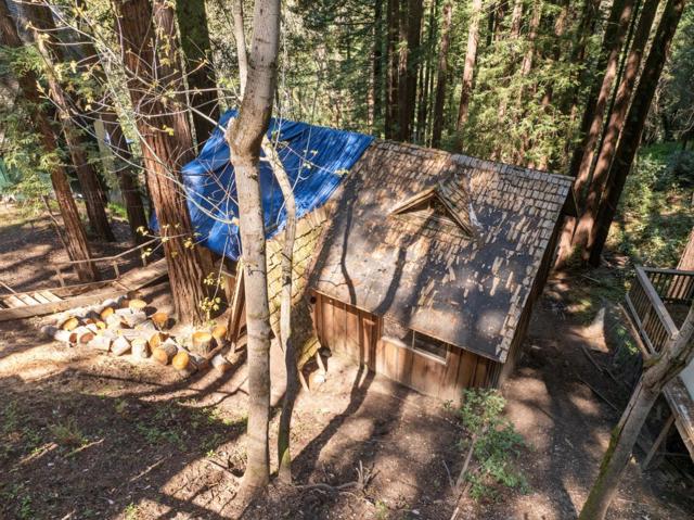 12181 Volver Avenue, Felton CA: https://media.crmls.org/mediaz/056bfb33-f4d7-4973-83d8-16fb9122f5df.jpg