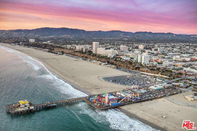 1221 W OCEAN Avenue, Santa Monica CA: https://media.crmls.org/mediaz/056c4f93-02bd-44ab-961c-79379c5f494f.jpg