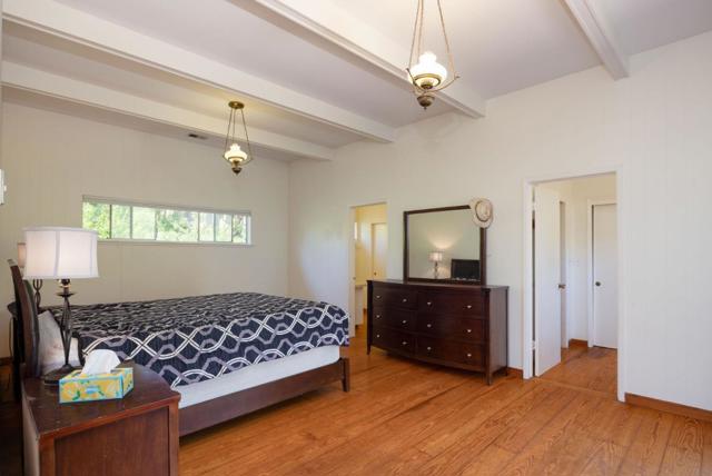 1650 Stage Road, Pescadero CA: https://media.crmls.org/mediaz/056cbca6-091c-4032-9f68-df4af78a6a95.jpg