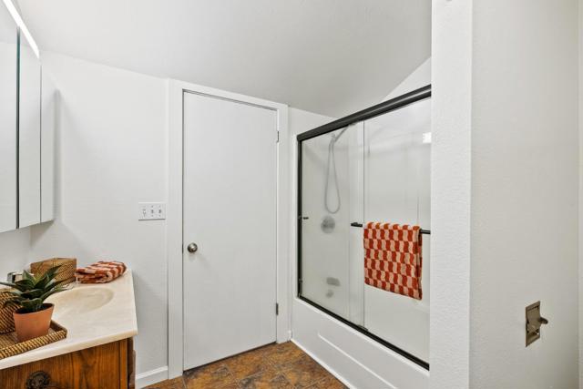 610 Nelson Road, Scotts Valley CA: https://media.crmls.org/mediaz/056d6a88-758a-4a71-bbba-823ab946941d.jpg