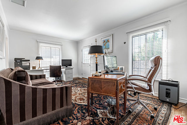 165 N Las Palmas Avenue, Los Angeles CA: https://media.crmls.org/mediaz/056dc929-aaad-4c1a-a8a7-c832a946b97d.jpg