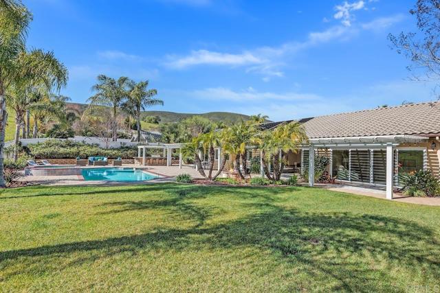 Detail Gallery Image 9 of 46 For 1314 Deerbrook Dr, San Marcos,  CA 92069 - 4 Beds | 3/2 Baths