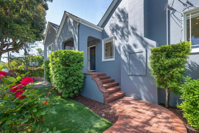 841 Fairfield Road, Burlingame CA: https://media.crmls.org/mediaz/056ef866-d12a-4fb5-8c98-3587c0f21517.jpg