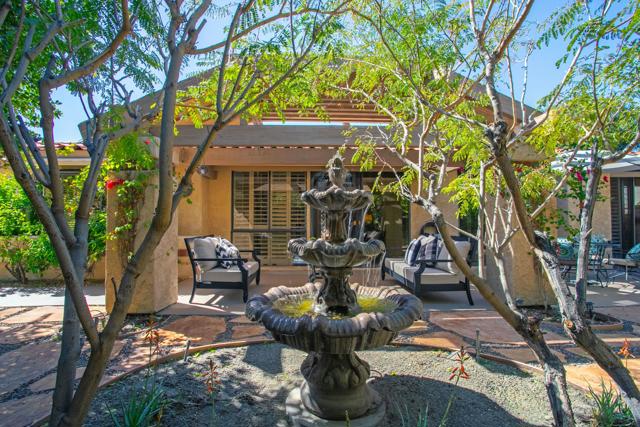 44020 Superior Court, Indian Wells CA: https://media.crmls.org/mediaz/056f0e8d-9623-456c-857a-d94baa56e0e6.jpg
