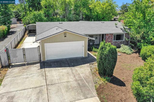 280 Sierra Dr, Walnut Creek CA: https://media.crmls.org/mediaz/056f62d5-0938-4d60-ac6a-92f365b7db28.jpg