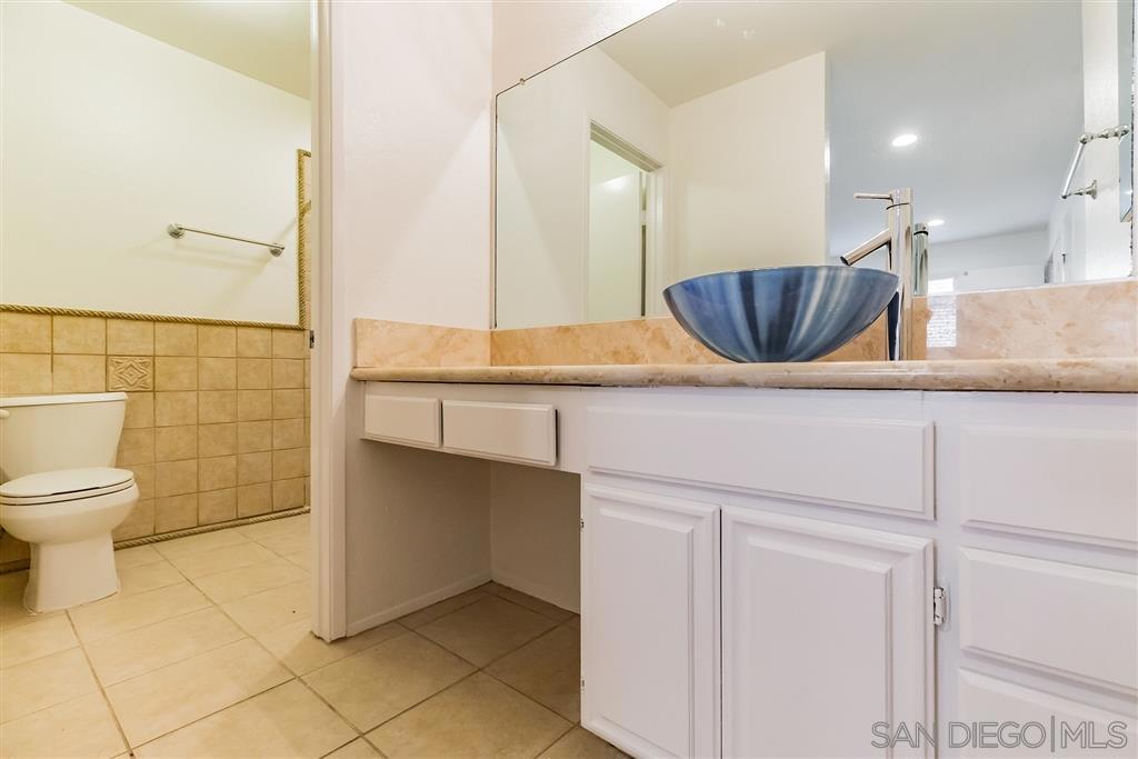 5025 Collwood Way - photo 11