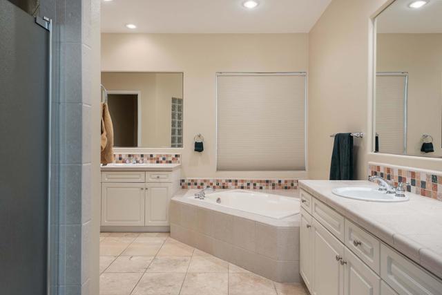69727 Camino Pacifico, Rancho Mirage CA: https://media.crmls.org/mediaz/056fcdf8-4f42-4428-9575-5186f84341b5.jpg