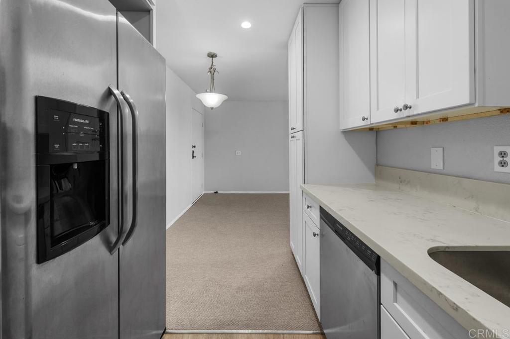 6350 Genesee Avenue - photo 12