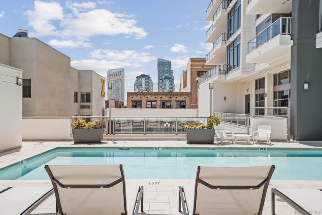 575 6th Ave, San Diego CA: https://media.crmls.org/mediaz/05709d9e-8125-4177-857b-8a076cbe23da.jpg
