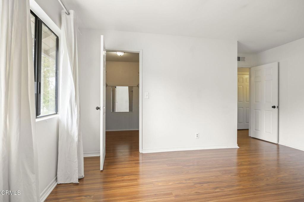 MLS #V1-30257 img 22