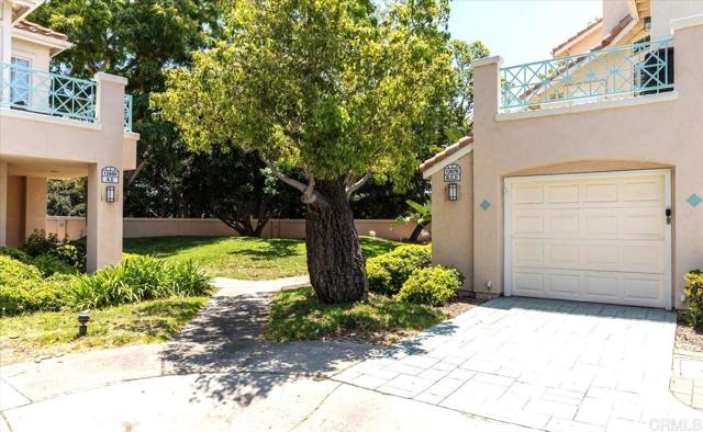 12676 Springbrook Drive, San Diego CA: https://media.crmls.org/mediaz/0572c18c-0349-40ed-82fc-78caa8085390.jpg