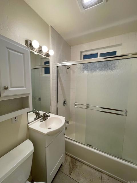 Image 9 of 24 For 639 Kaylyn Way