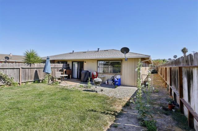 880 Apricot Lane, Hollister CA: https://media.crmls.org/mediaz/05735b15-5937-46c4-9b0a-76063a0d1410.jpg