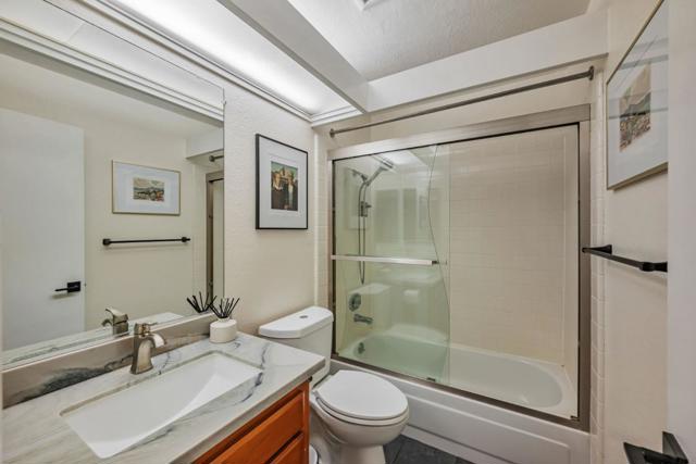 1606 BIRCHWOOD Court, Daly City CA: https://media.crmls.org/mediaz/0574e09d-c761-4283-b0ee-cf2d79d7e38e.jpg