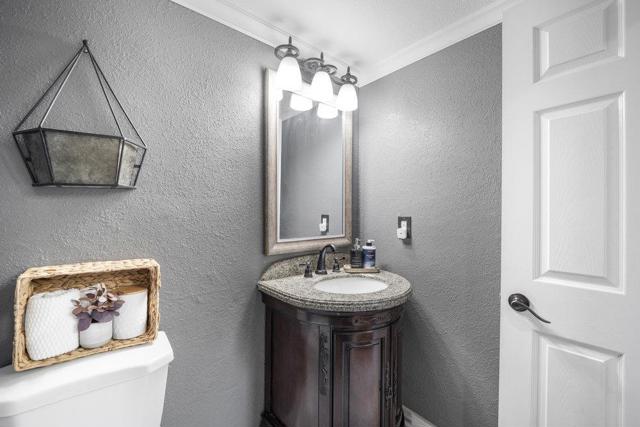 965 Oak Park Drive, Morgan Hill CA: https://media.crmls.org/mediaz/0575ef71-8ef4-456b-a2dc-cd2b0fbc4e3c.jpg