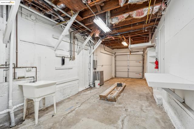 30 Benson Ave, Vallejo CA: https://media.crmls.org/mediaz/05760ca0-0372-41d3-8913-b7d3ea1a9802.jpg