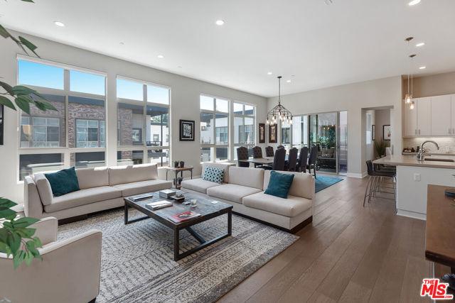 Details for 12714 Sea Spray Place 6, Playa Vista, CA 90094