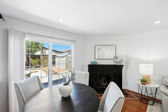 2507 Constellation Drive, Hayward CA: https://media.crmls.org/mediaz/05771eb3-e448-4c7b-be7d-ed74c34b6b34.jpg