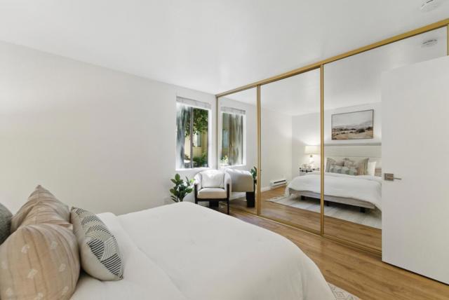505 Cypress Point Drive, Mountain View CA: https://media.crmls.org/mediaz/05776363-9dc0-4d00-827b-d8d31d941105.jpg