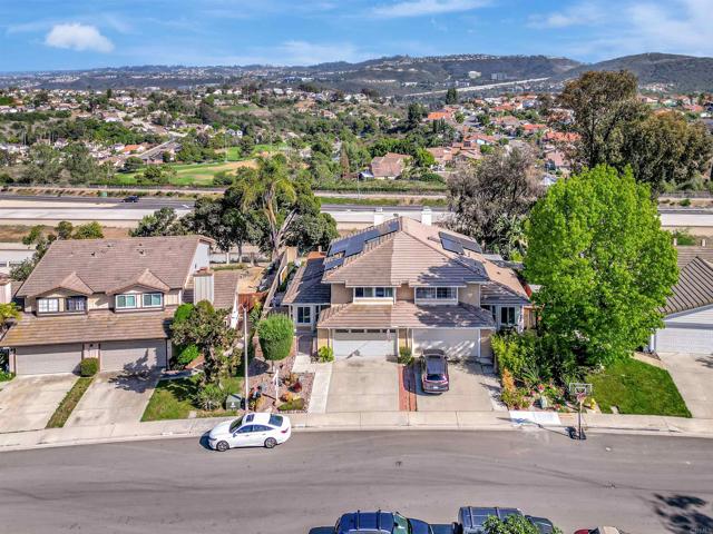 Detail Gallery Image 4 of 49 For 9525 High Park Ln, Rancho Penasquitos,  CA 92129 - 3 Beds | 3 Baths