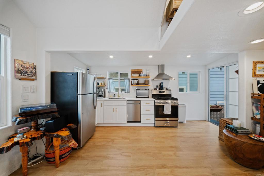 1624 N Coast Highway 101 - photo 8