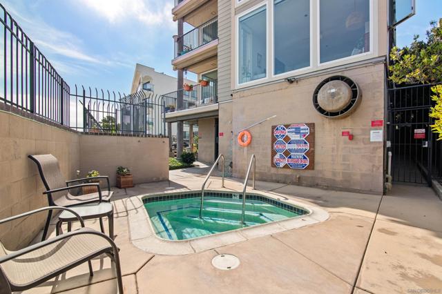 1221 Parker Pl, San Diego CA: https://media.crmls.org/mediaz/05796d0f-543f-44c8-ae63-971500c76687.jpg