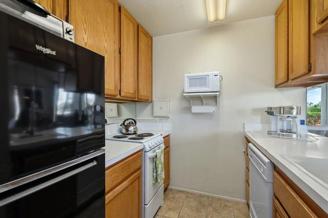 78125 Cabrillo Lane, Indian Wells CA: https://media.crmls.org/mediaz/057aa165-e1f4-4161-98c9-70f8c1c73a54.jpg