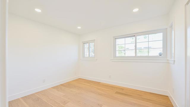 Detail Gallery Image 42 of 63 For 1045 Tarento Dr, San Diego,  CA 92107 - 4 Beds | 4 Baths