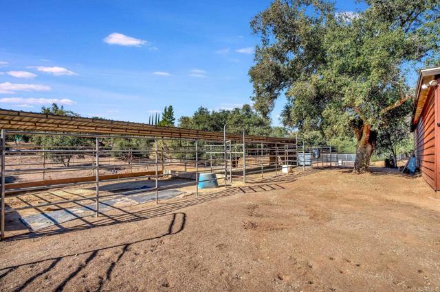 Detail Gallery Image 28 of 32 For 19486 Elena Ln, Jamul,  CA 91935 - 3 Beds | 2 Baths