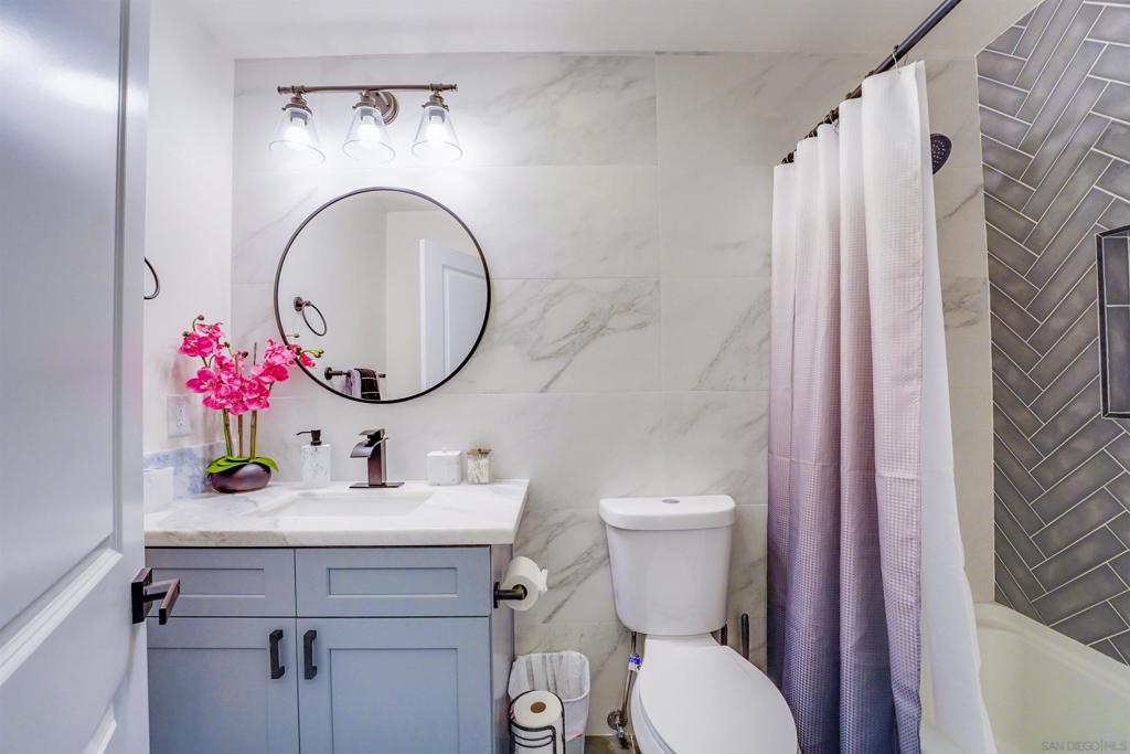 MLS #250043470SD image #17