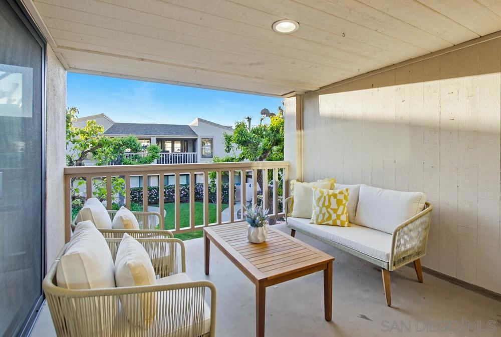 585 Sierra Ave - photo 10