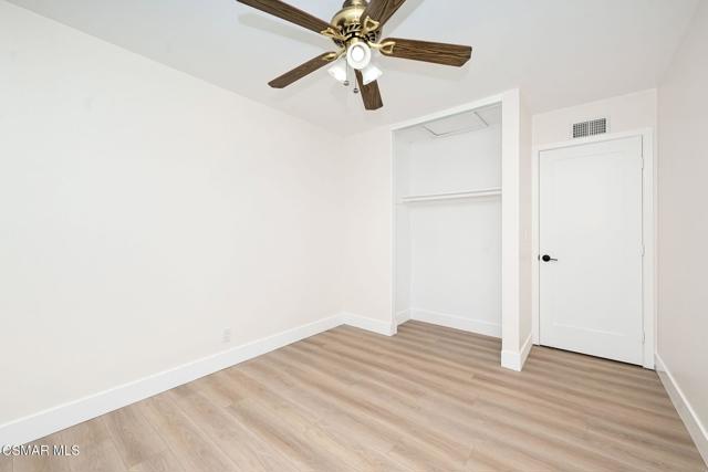 2091 Marter Avenue, Simi Valley CA: https://media.crmls.org/mediaz/057e11d3-3747-48b8-b183-470bf0575485.jpg
