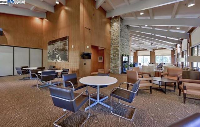 420 N Civic Dr., Walnut Creek CA: https://media.crmls.org/mediaz/057f48df-74d1-4c52-8dac-617896b15b6a.jpg