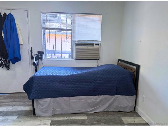875 W San Ysidro Blvd, San Ysidro CA: https://media.crmls.org/mediaz/057fdadd-7271-4698-8cd6-5dea80144599.jpg
