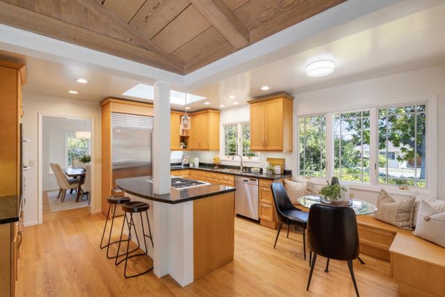 822 Amber Lane, Los Altos CA: https://media.crmls.org/mediaz/057fe40b-c208-4acf-b1ab-3c7704f8288d.jpg