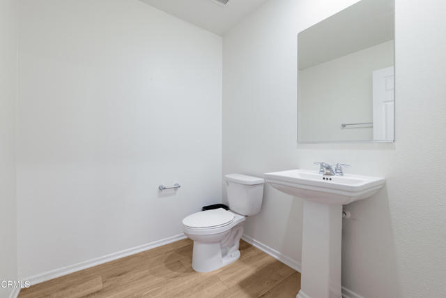 Detail Gallery Image 7 of 25 For 569 Grapefruit Ln, Fillmore,  CA 93015 - 4 Beds | 2/2 Baths