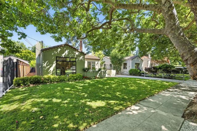 1121 Laurie Avenue, San Jose CA: https://media.crmls.org/mediaz/0580a071-4c5f-4236-b0e1-31ddad35dc9b.jpg
