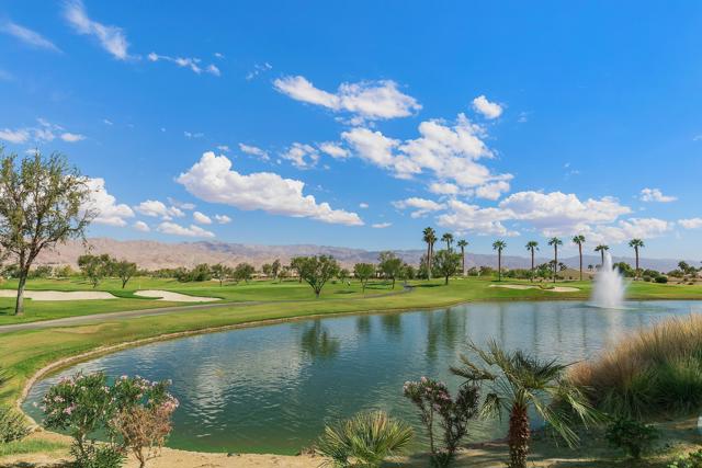40613 Corte Los Cerritos, Indio CA: https://media.crmls.org/mediaz/0580d518-4a4c-42f4-b04f-12a6bf0c4a3e.jpg