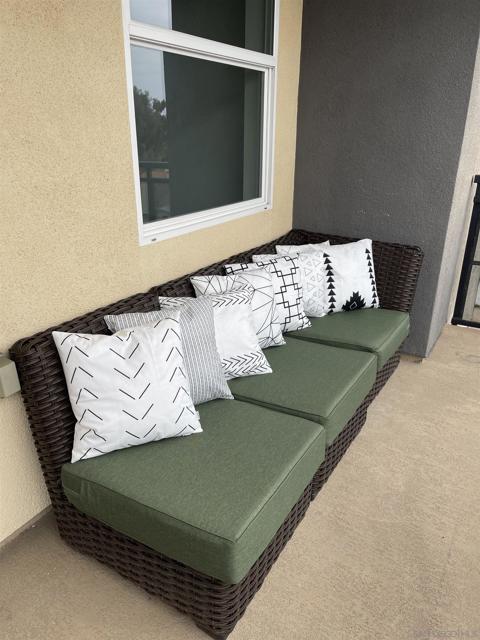 3650 5Th Ave, San Diego CA: https://media.crmls.org/mediaz/0580f578-9b0b-4df8-a34f-8c0d6cc74819.jpg