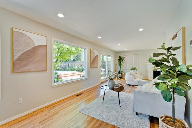 8107 Hyannisport Drive, Cupertino CA: https://media.crmls.org/mediaz/05817031-72db-4fb7-bd00-ccf824d498ff.jpg