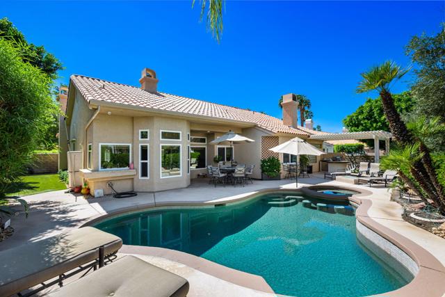 Image 28 of 50 For 370 Links Drive