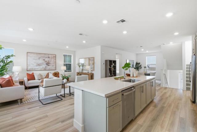 9065 Tallship Way, Newark CA: https://media.crmls.org/mediaz/05838d4b-6f0e-4a49-844f-5de8addf59ec.jpg