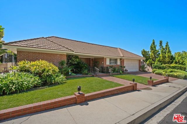 Image 3 for 5216 Los Caballeros Way, Los Angeles, CA 90027