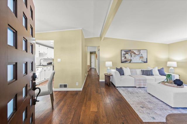 494 Century Drive, Campbell CA: https://media.crmls.org/mediaz/0584b28a-2c2b-438d-848f-122449d43781.jpg