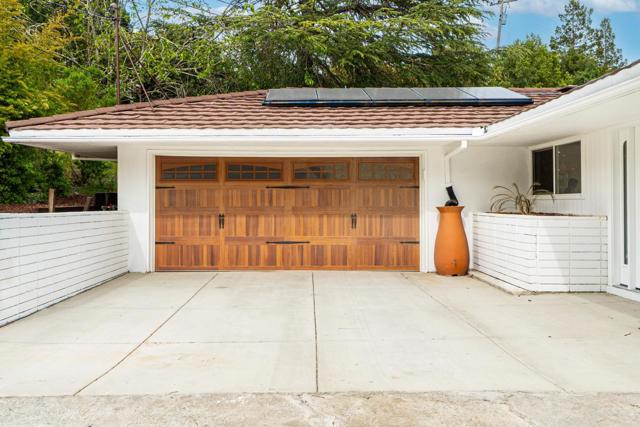 3 Harran Circle, Orinda CA: https://media.crmls.org/mediaz/0586cc49-a202-47fa-b5b9-1ede9a3c7463.jpg