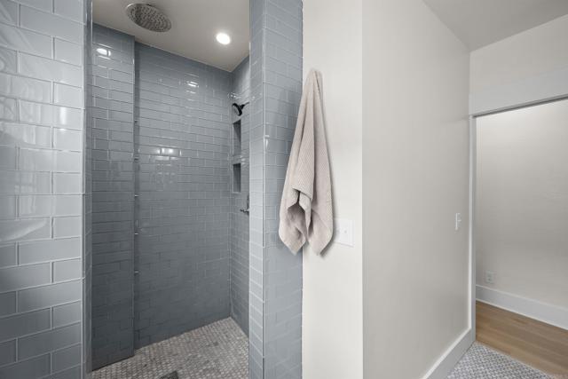 Detail Gallery Image 11 of 51 For 311 B Ave, Coronado,  CA 92118 - 3 Beds | 2 Baths
