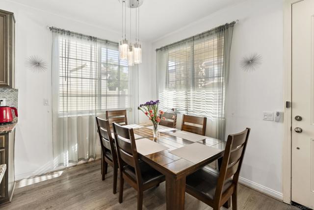 1704 Frangipani Avenue, Chula Vista CA: https://media.crmls.org/mediaz/05895940-8aa6-4319-b5f8-c44072fdf8f9.jpg